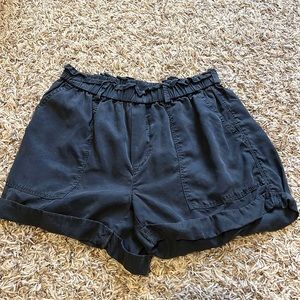 Aerie Shorts w/Belt-Size XS